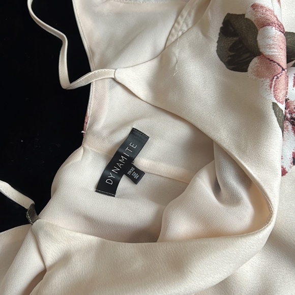 Floral mini dress with cut out arms, Dynamite - Picture 2 of 2